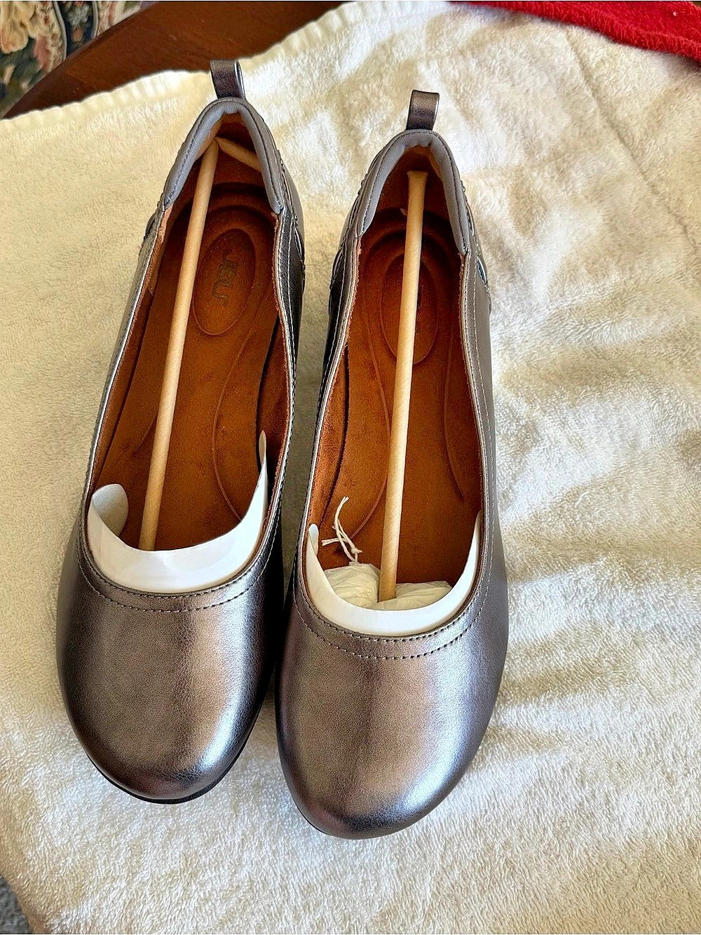 JBU Vivian Leather Flats Pewter US 11 M New